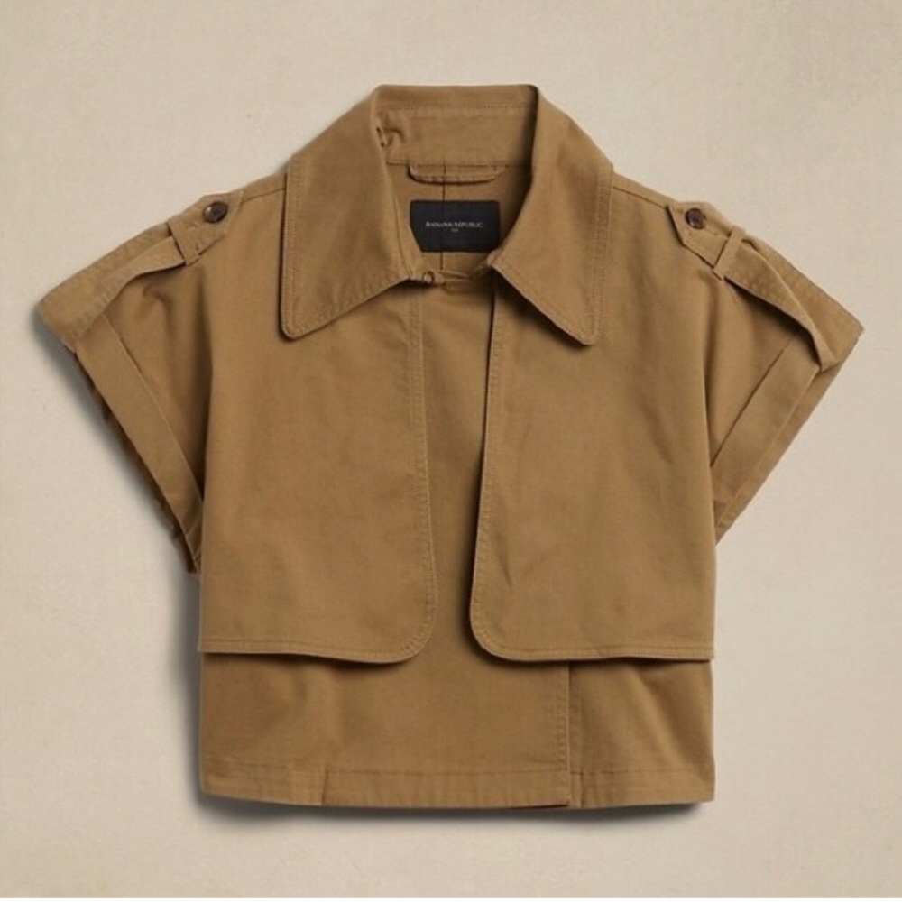 Banana Republic Camel Short Sleeve Jacket